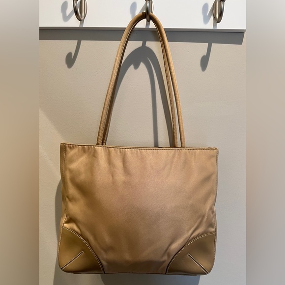 PRADA Tessuto Easy Cammello Nylon and Leather Tote Y2K Vintage - Picture 2 of 12